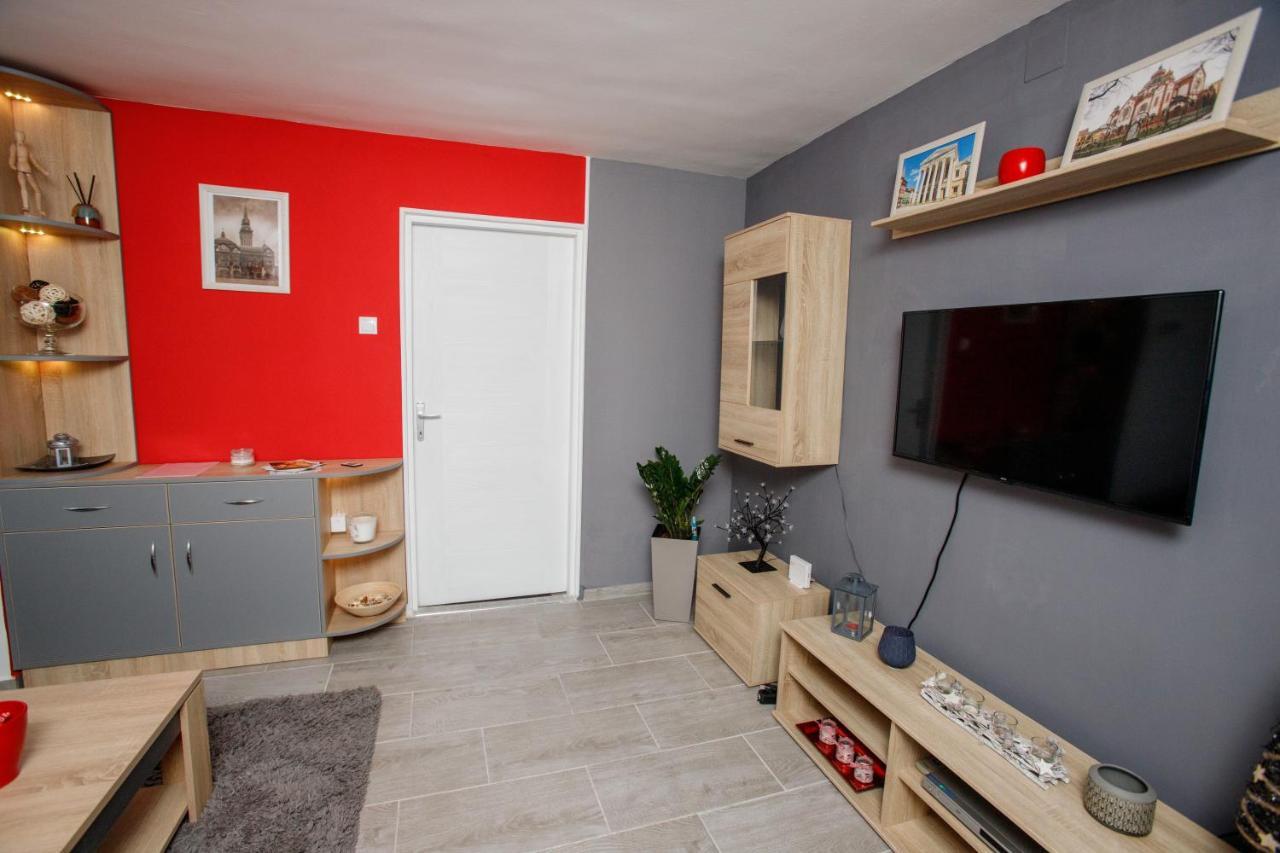 7 Days Premium Apartment Subotica Eksteriør bilde