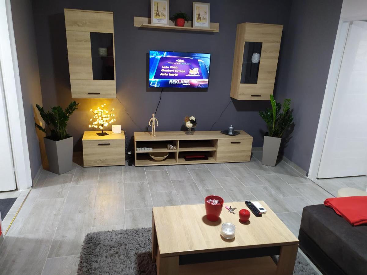 7 Days Premium Apartment Subotica Eksteriør bilde