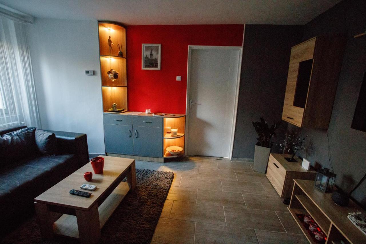 7 Days Premium Apartment Subotica Eksteriør bilde